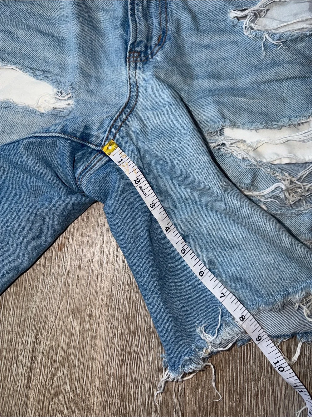 American Eagle Outfitters Light Blue Ripped Denim Bermuda Jean Shorts 12